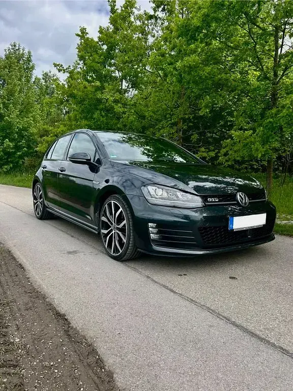 Gebraucht VW Golf VII GTD 184 PS (135 kW) 2015 Grau Limousine