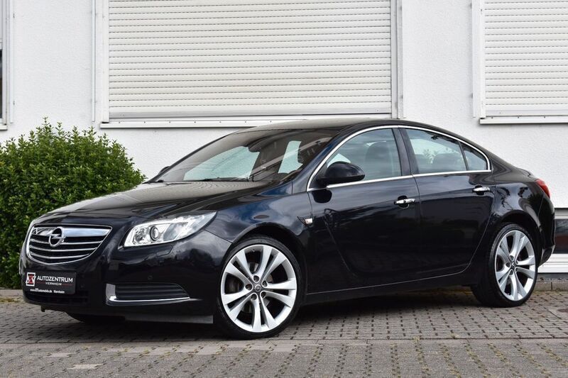 Schwarz Gebraucht 2009 Opel Insignia Limousine | 3.990 € (Fairer Preis) - Bild 1/4
