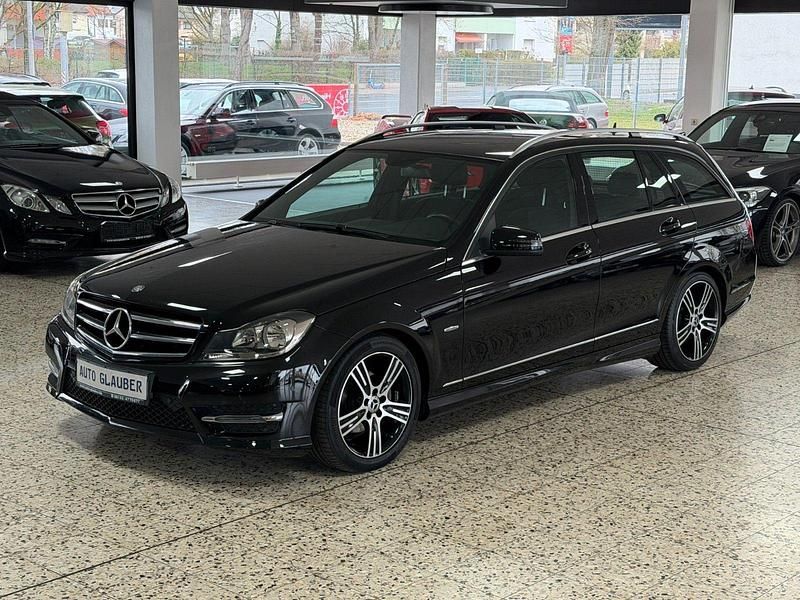 Gebraucht Mercedes C180 AMG 156 PS (114 kW) 2013 Schwarz Kombi