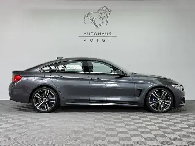 Gebraucht BMW 440 M Sport 326 PS (239 kW) 2016 Mineralgrau metallic Coupé