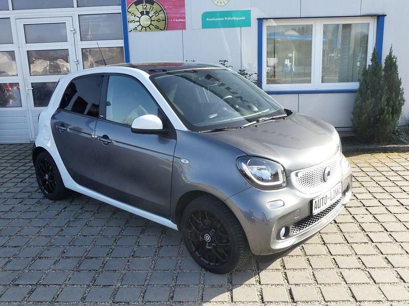 Gebraucht Smart ForFour Passion 90 PS (66 kW) 2019 Grau Kleinwagen