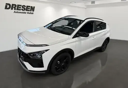 Neu Hyundai Bayon Blackline 90 PS (66 kW) 2026 Weiss SUV