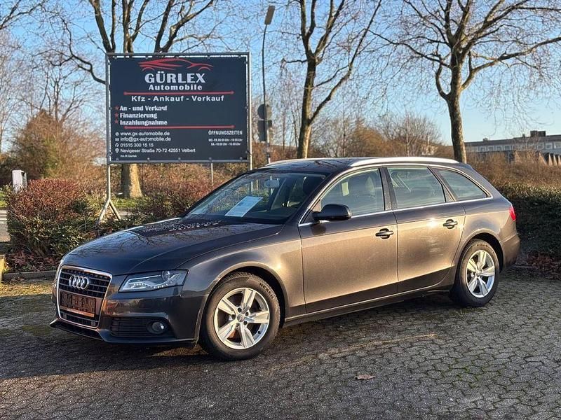 Gebraucht Audi A4 Ambiente 120 PS (88 kW) 2011 Grau Kombi