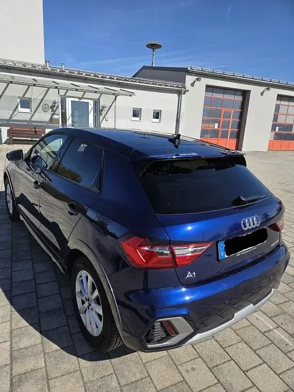 Second-hand Audi A1 Sport 110 CP (80 kW) 2024 Albastru SUV