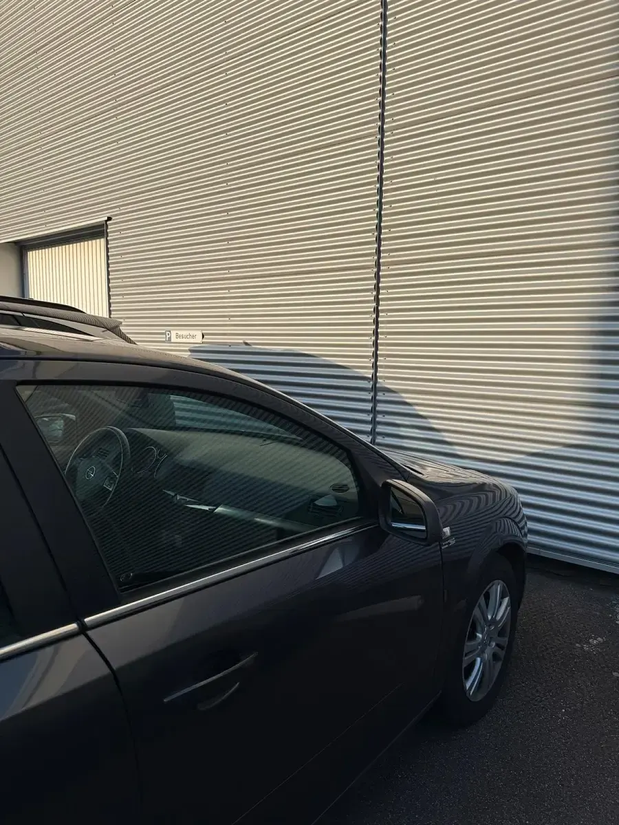 Usata Opel Astra 116 CV (85 kW) 2009 Grigio Utilitaria