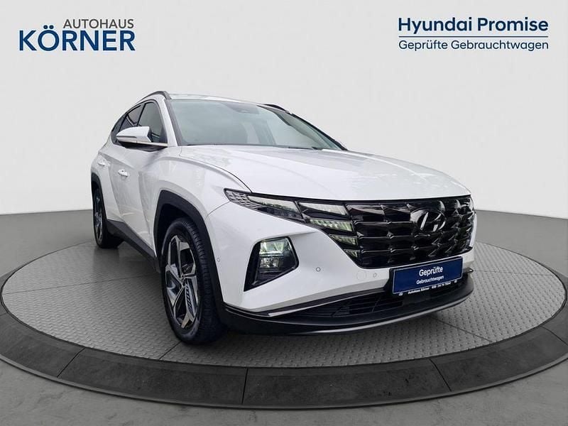 Weiss Gebraucht 2022 Hyundai Tucson Prime SUV | 27.900 € (Guter Preis) - Bild 1/4