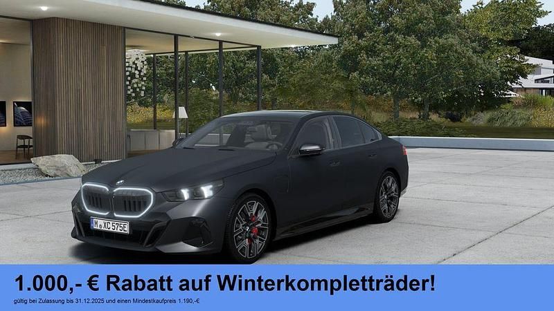 Grau Neu 2025 BMW 550e M Sport Limousine | 85.910 € (Teuer) - Bild 1/2