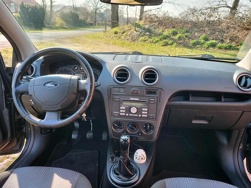 Gebraucht Ford Fusion 80 PS (58 kW) 2006 Grau Kleinwagen