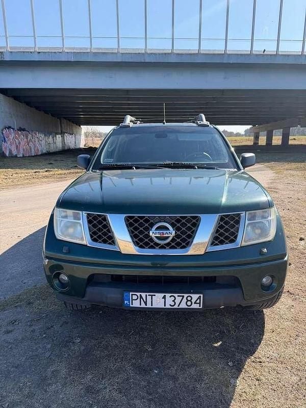 Gebraucht Nissan Navara SE 171 PS (125 kW) 2007 Grün Pickup