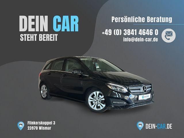 Schwarz Gebraucht 2018 Mercedes B180 Van / Kleinbus | 18.480 € (Fairer Preis) - Bild 1/4