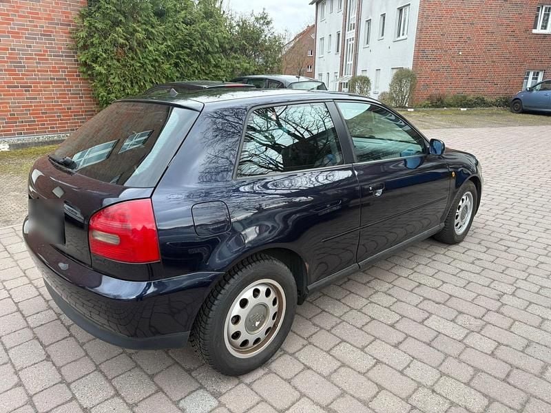 Second-hand Audi A3 101 CP (74 kW) 1998 Negru Hatchback