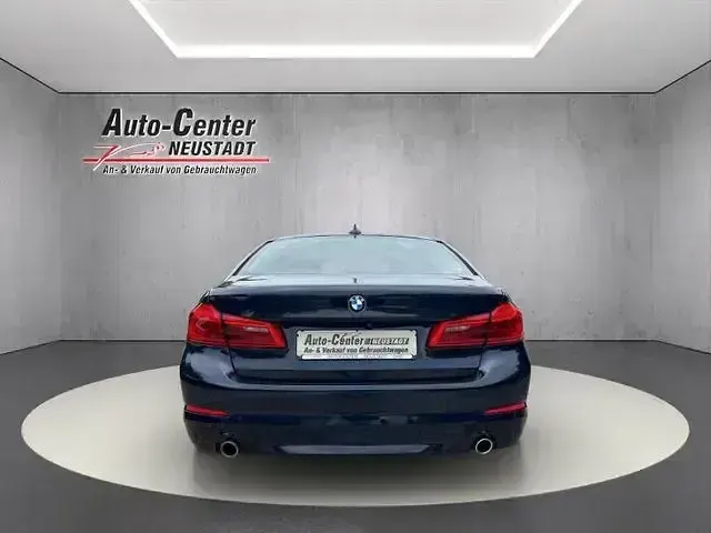 Gebraucht BMW 530 252 PS (185 kW) 2020 Blau Limousine