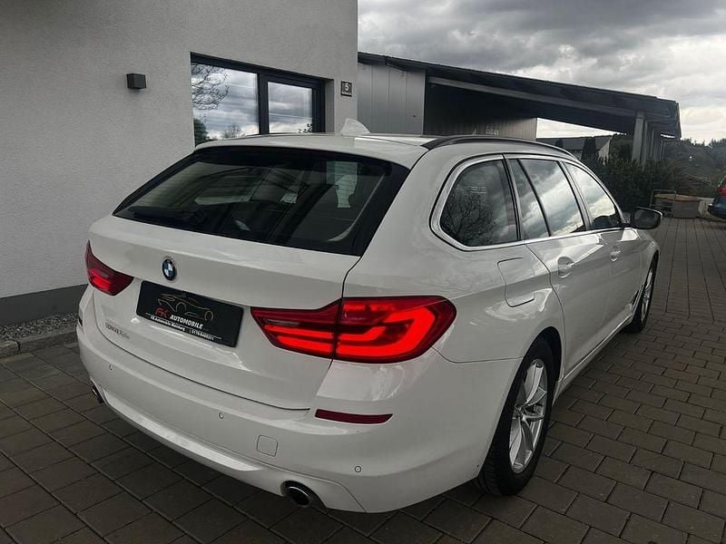 Usata BMW 520 Performance 190 CV (139 kW) 2017 Bianco Station wagon