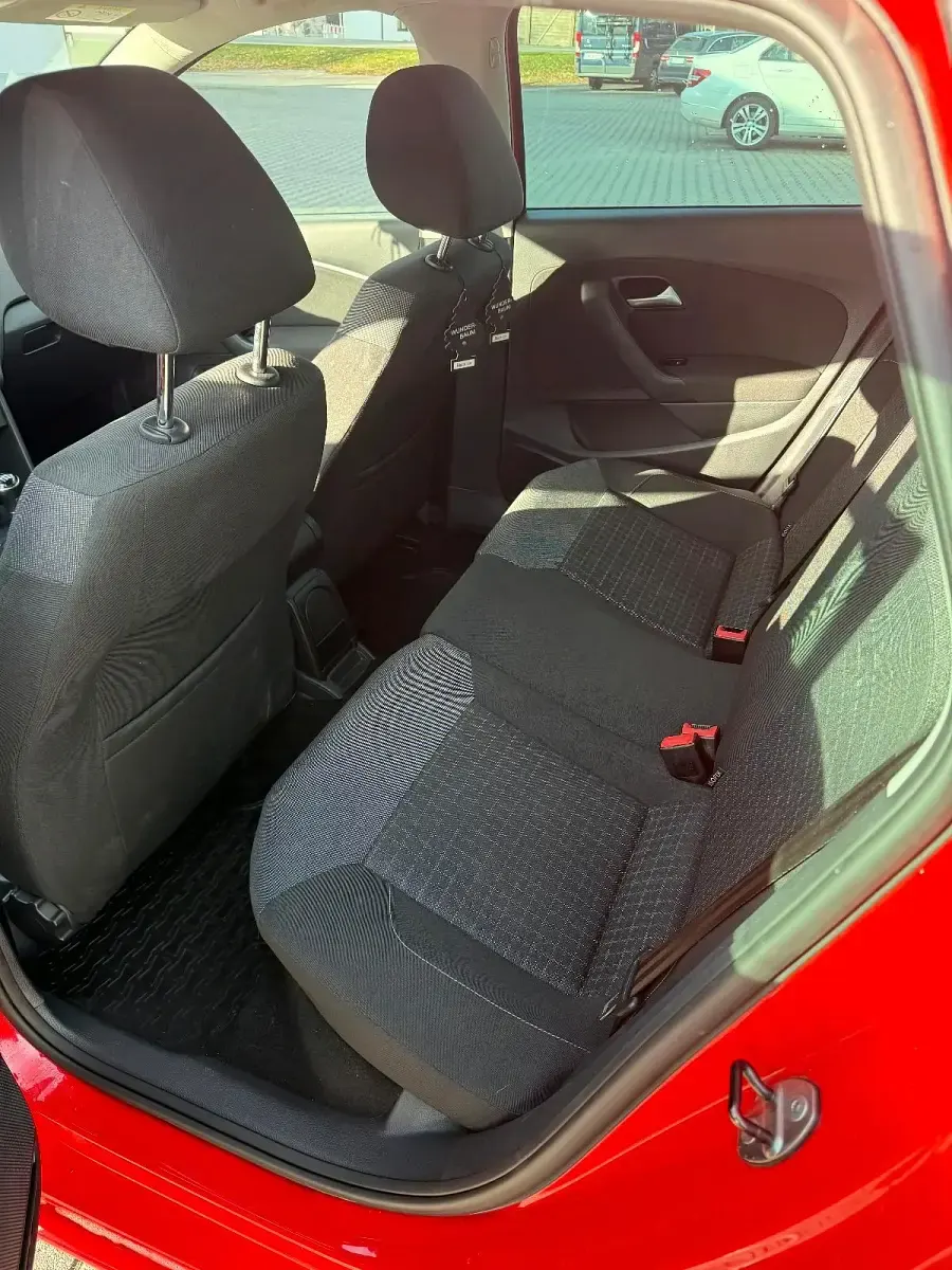 Gebraucht VW Polo 75 PS (55 kW) 2016 Rot Kleinwagen