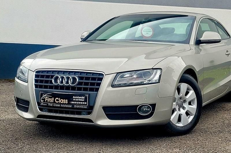 Silber Gebraucht 2008 Audi A5 Comfort Coupé | 6.590 € (Superpreis) - Bild 1/4