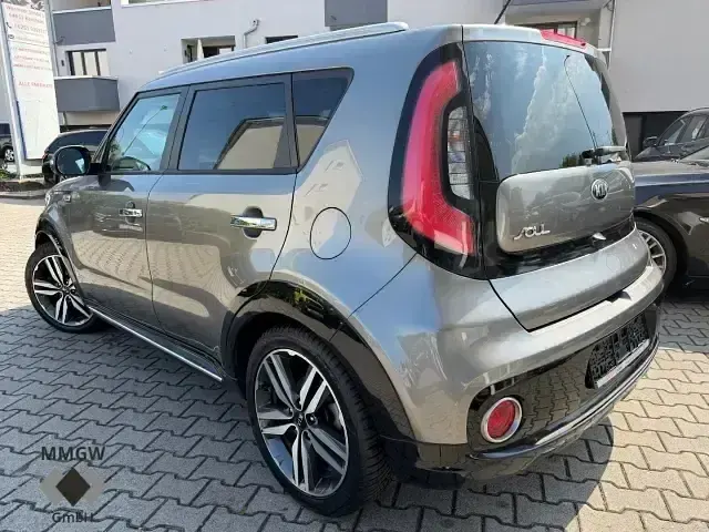 Gebraucht Kia Soul Spirit 132 PS (97 kW) 2018 Silber SUV