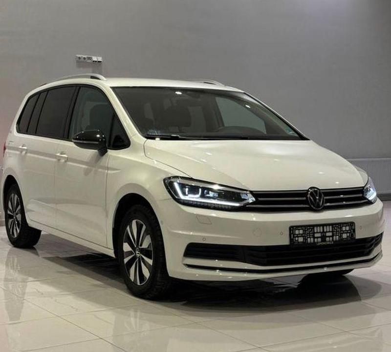 Weiß Gebraucht 2025 VW Touran Goal Van / Kleinbus | 27.600 € (Superpreis) - Bild 1/4