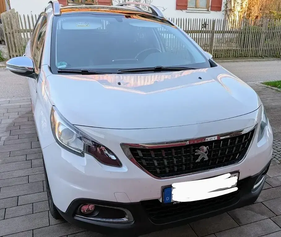 Gebraucht Peugeot 2008 Access 82 PS (60 kW) 2017 Weiß SUV
