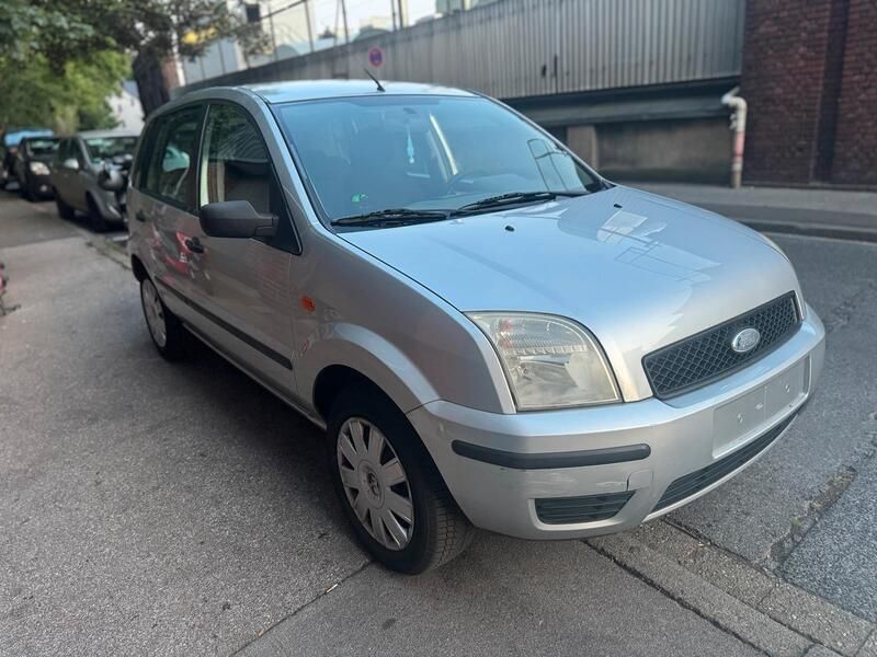 Silber Gebraucht 2006 Ford Fusion Kleinwagen | 1.600 € (Guter Preis) - Bild 1/4
