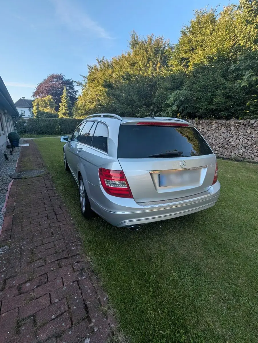 Gebraucht Mercedes 250 204 PS (150 kW) 2013 Silber Kombi