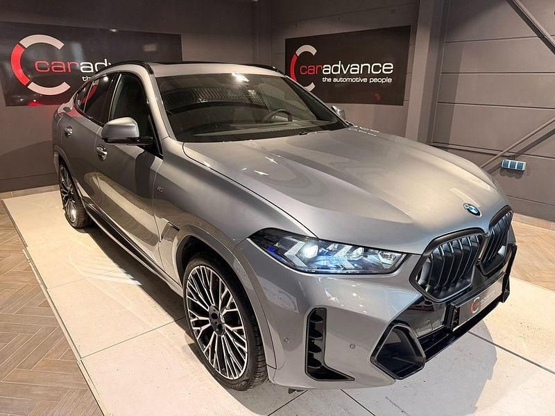 Gebraucht BMW X6 M Sport 298 PS (219 kW) 2025 Grau SUV