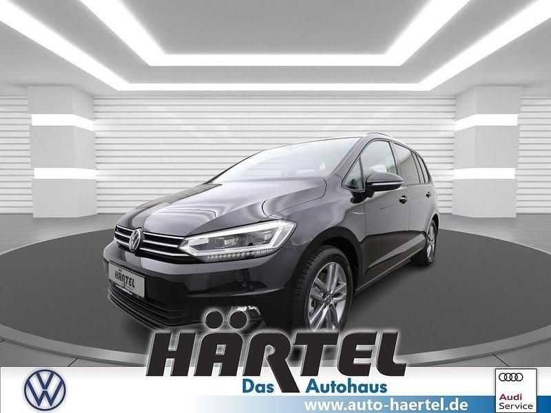 Grenadillschwarz (black), metallic Neu 2025 VW Touran Comfortline Van / Kleinbus | 36.700 € (Guter Preis) - Bild 1/4