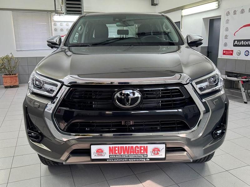 Neu Toyota HiLux Executive 204 PS (150 kW) 2026 Grün Pickup