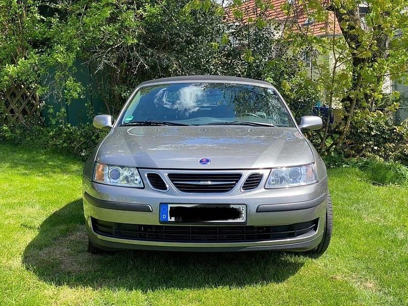Second-hand Saab 9-3 Cabriolet Linear 150 CP (110 kW) 2004 Gri Cabrio
