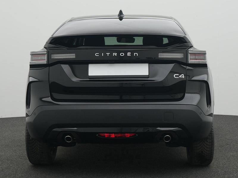 Neu Citroën C4 145 PS (106 kW) 2025 Perla nera schwarz met Limousine