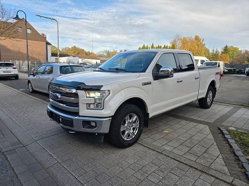 Weiß Gebraucht 2017 Ford F-150 Lariat Abholung | 31.970 € (Fairer Preis) - Bild 1/4