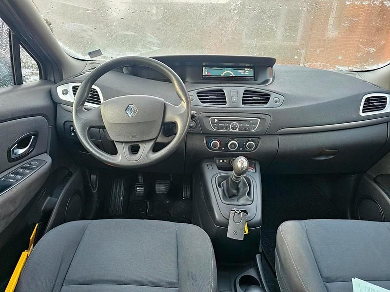 Gebraucht Renault Scénic III 85 PS (62 kW) 2010 Grau Van / Kleinbus