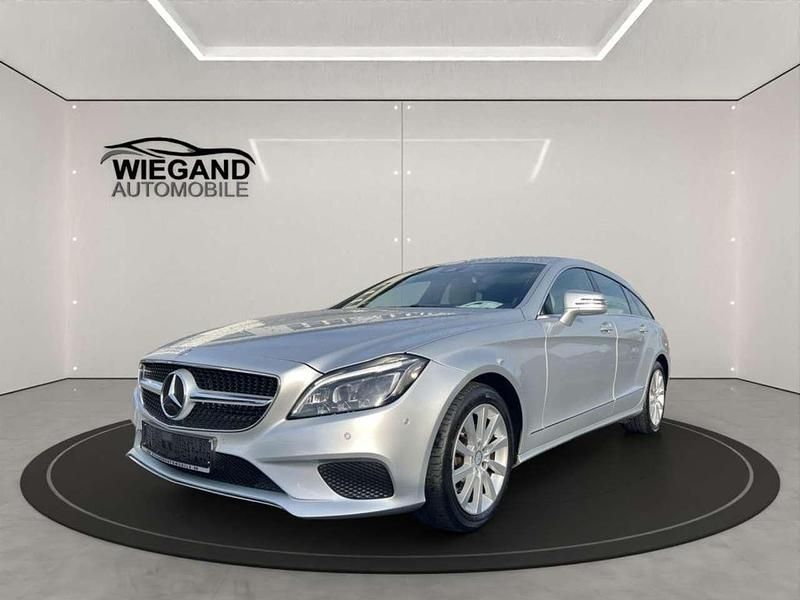 Silber Gebraucht 2015 Mercedes CLS350 Shooting Brake Kombi | 20.990 € (Guter Preis) - Bild 1/4