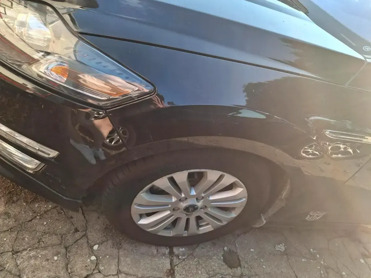 Gebraucht Ford Mondeo 162 PS (119 kW) 2013 Kombi