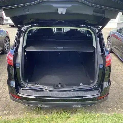 Gebraucht Ford S-MAX Titanium 160 PS (117 kW) 2018 Schwarz Van / Kleinbus
