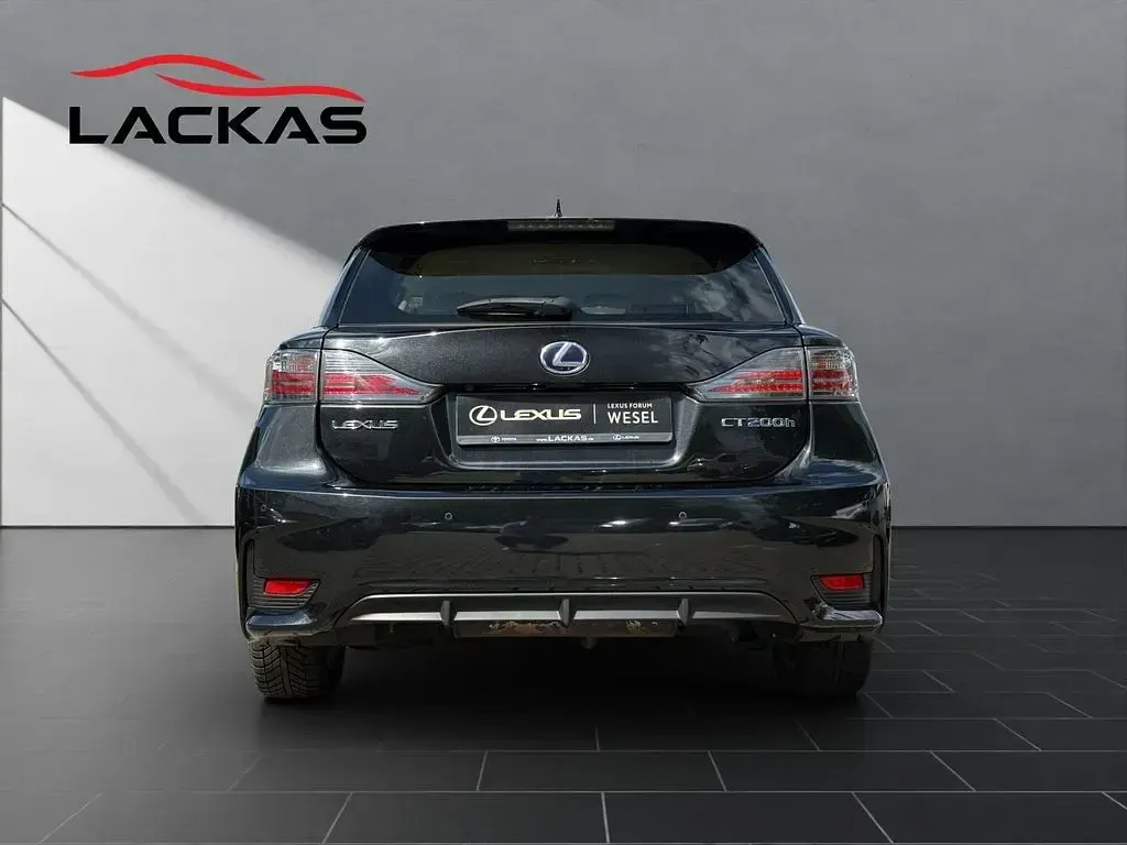Gebraucht Lexus CT200h Executive Line 136 PS (100 kW) 2016 Schwarz Limousine