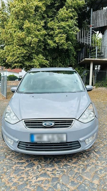 Second-hand Ford Galaxy 2011 Argintiu Monovolum
