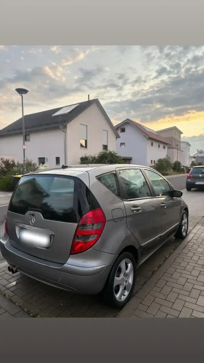 Gebraucht Mercedes A170 115 PS (84 kW) 2005 Silber Kleinwagen