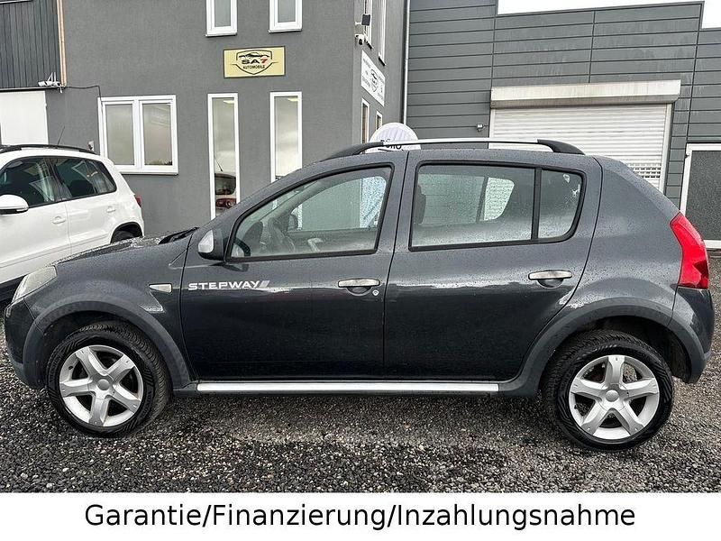 Gebraucht Dacia Sandero Stepway 87 PS (63 kW) 2010 Grau Limousine