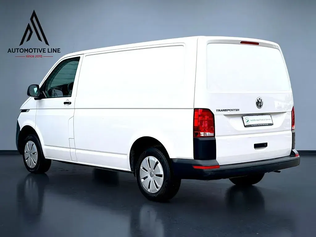 Gebraucht VW Transporter 90 PS (66 kW) 2021 Weiß Van