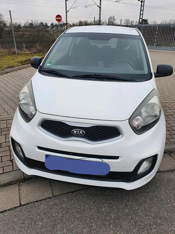 Second-hand Kia Picanto 51 CP (37 kW) 2013 Alb Hatchback