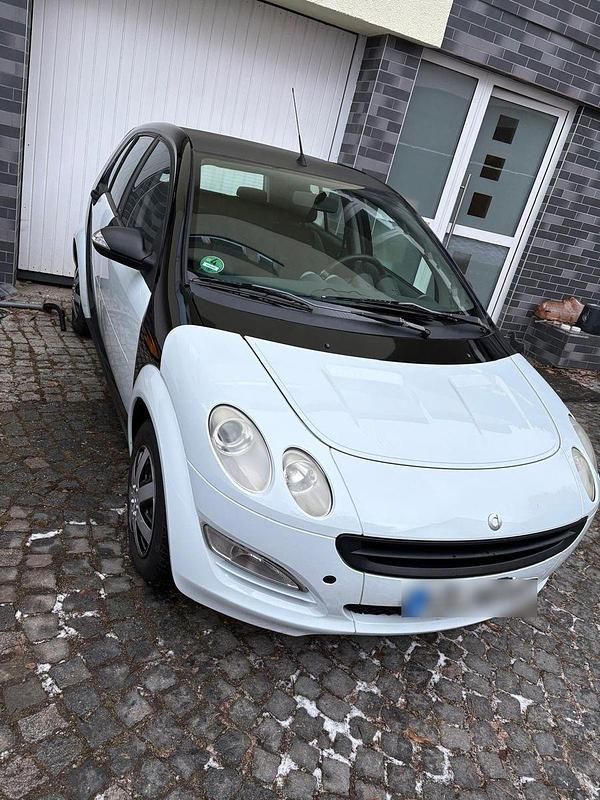Second-hand Smart ForFour Pulse 75 CP (55 kW) 2005 Alb Hatchback