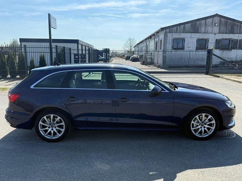 Gebraucht Audi A4 Ambiente 204 PS (150 kW) 2022 Blau Kombi