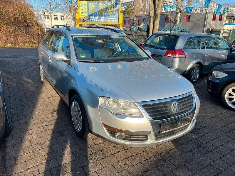 Gebraucht VW Passat Trendline 122 PS (89 kW) 2008 Silber Kombi