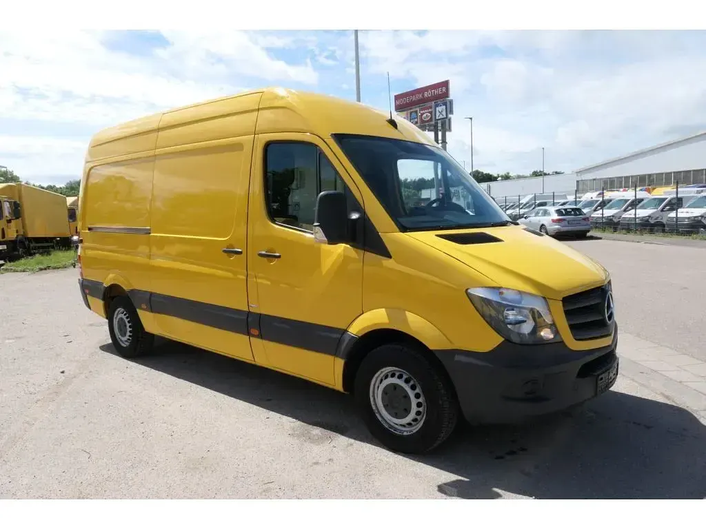 Gebraucht Mercedes Sprinter 143 PS (105 kW) 2016 Gelb Van
