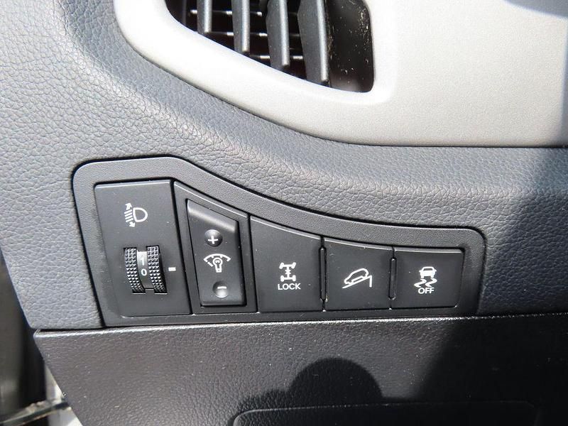 Gebraucht Kia Sportage Vision 166 PS (122 kW) 2015 Silber SUV