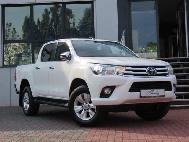 Super white 2 Gebraucht 2020 Toyota HiLux Comfort Abholung | 24.900 € (Guter Preis) - Bild 1/4