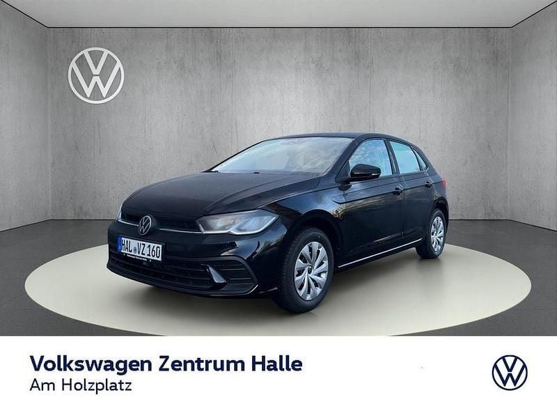 Gebraucht VW Polo Life 80 PS (58 kW) 2024 Deep black perleffekt Kleinwagen