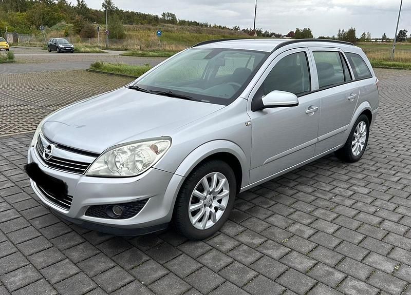 Silber Gebraucht 2008 Opel Astra Kombi | 1.999 € (Fairer Preis) - Bild 1/4