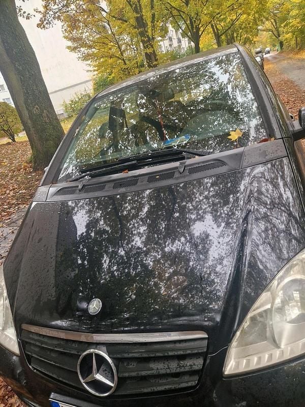 Schwarz Gebraucht 2008 Mercedes A170 Limousine | 900 € (Superpreis) - Bild 1/1