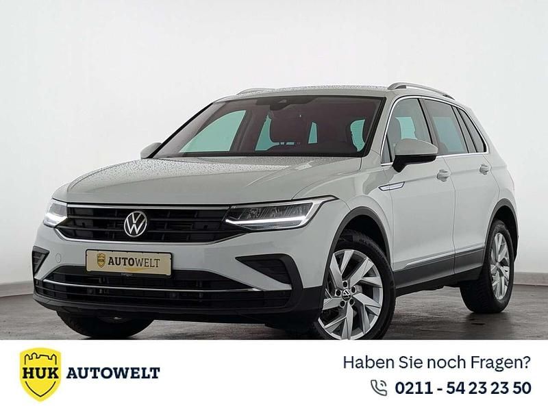 Weiß Gebraucht 2022 VW Tiguan Life SUV | 28.660 € (Superpreis) - Bild 1/3
